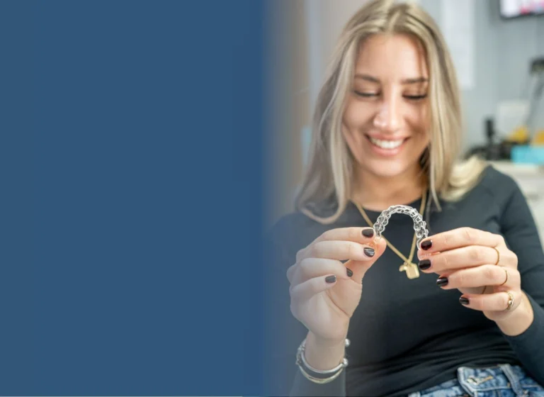 CORApparecchio trasparente a RoveretoE 2 ORTODONZIA TRASPARENTE a Rovereto Image description